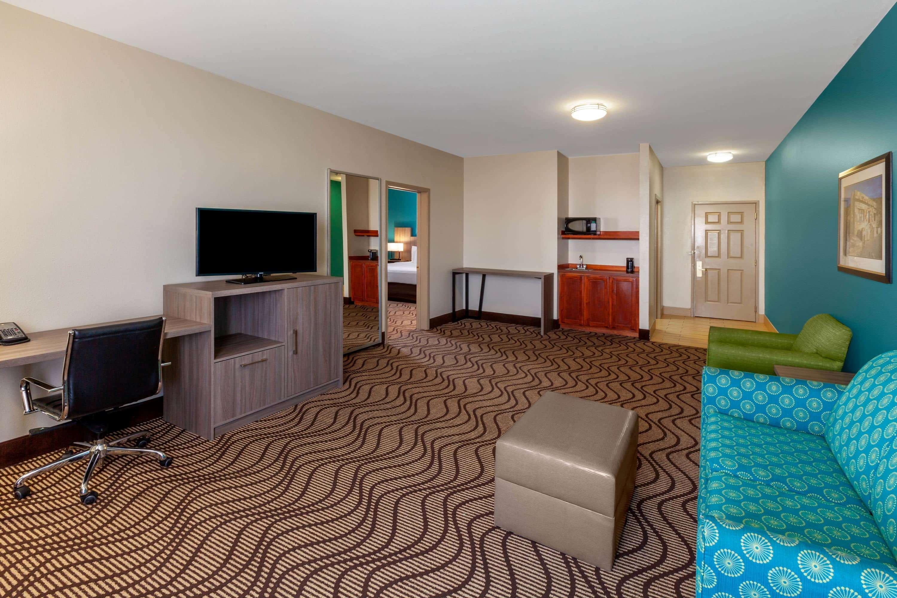 La Quinta By Wyndham Midland North Hotel Exterior foto